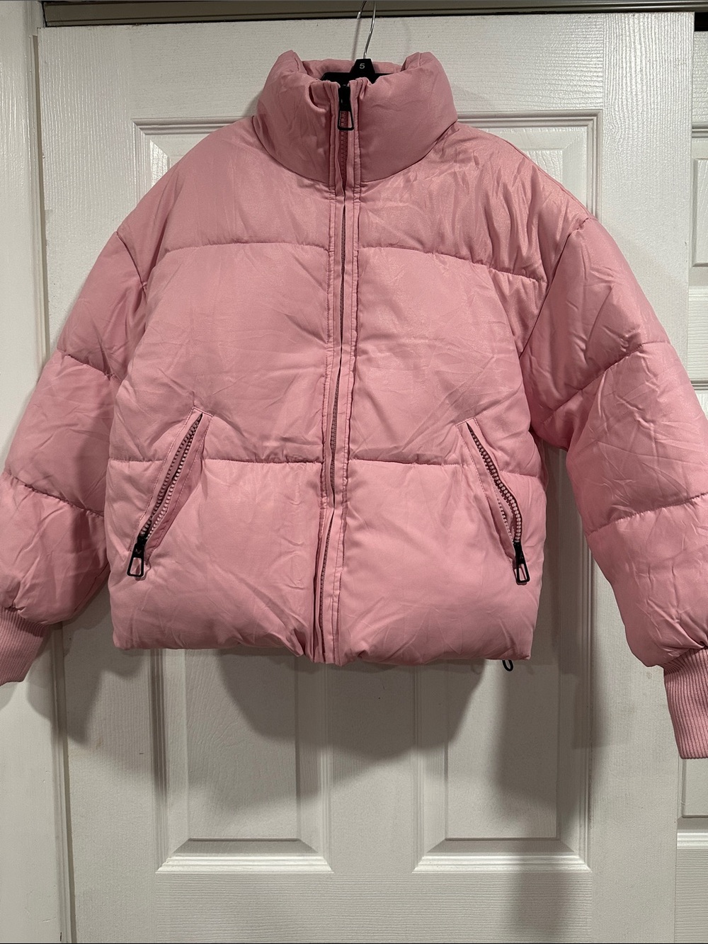 Women’s Pink Puffer Jacket – Casual Warmth